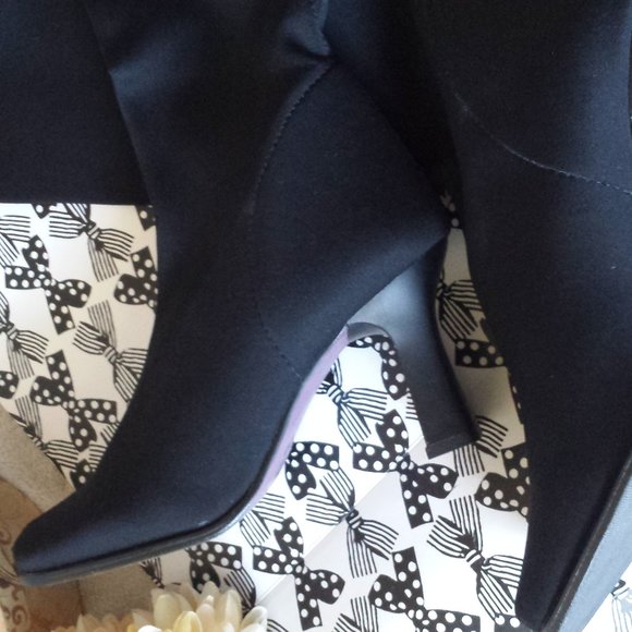 STRETCH FABRIC Boots - Picture 2 of 10